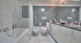 von_poll_real_estate_property_25188082_image_16