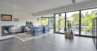 von_poll_real_estate_property_25188082_image_4