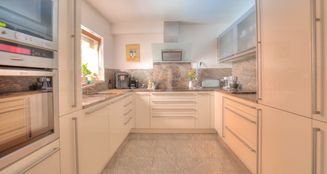 von_poll_real_estate_property_25188173_image_8