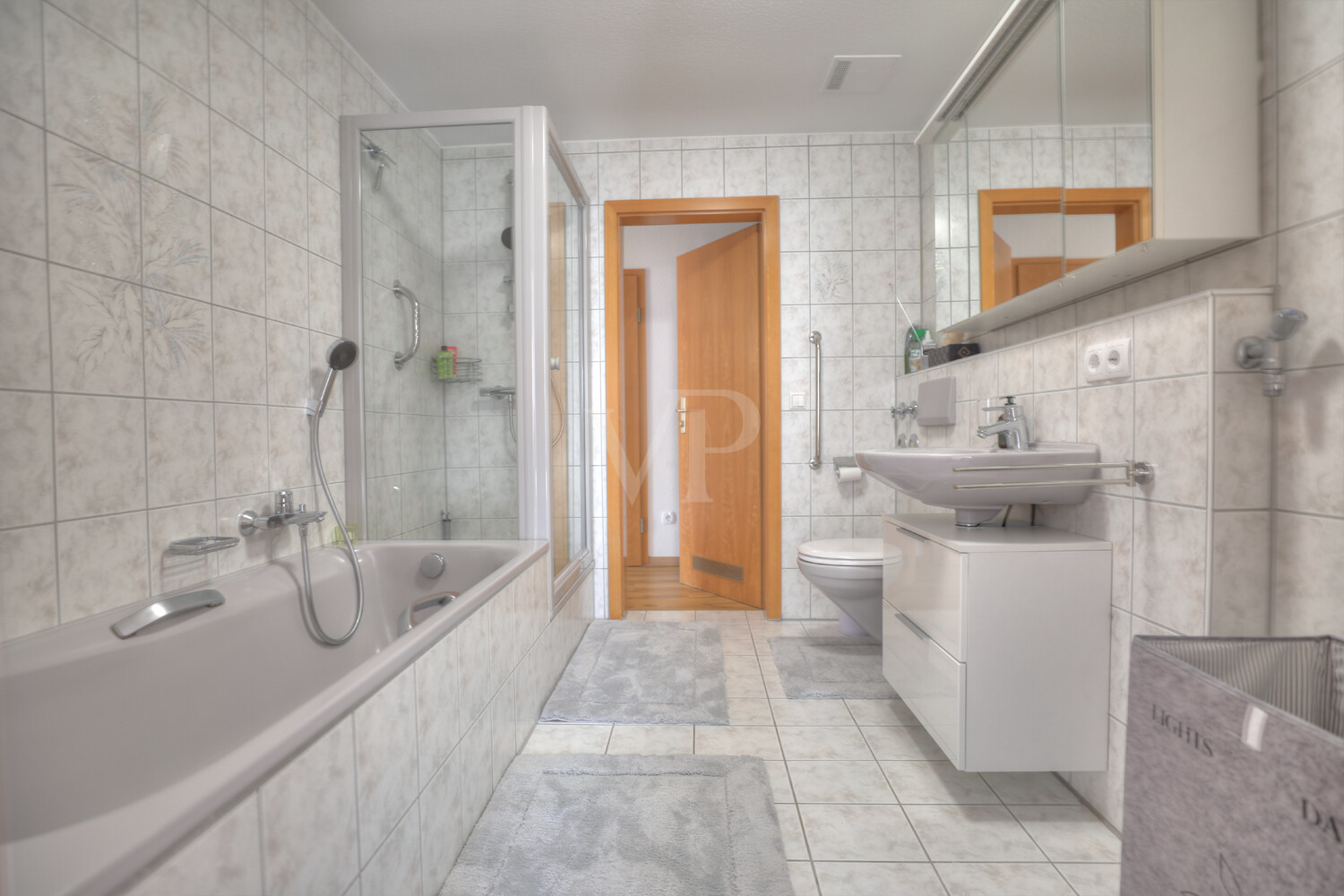 Badezimmer DG