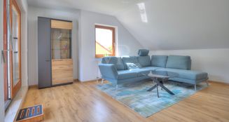 von_poll_real_estate_property_25188173_image_25
