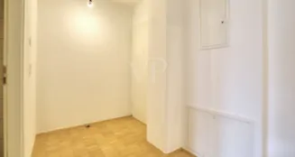 von_poll_real_estate_property_25188090_image_16