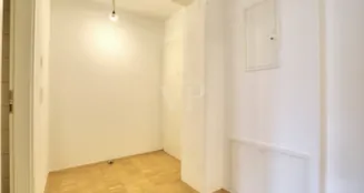 von_poll_real_estate_property_25188090_image_16