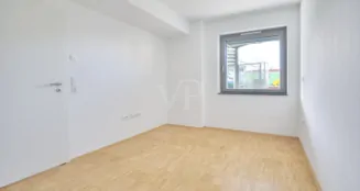 von_poll_real_estate_property_25188090_image_12