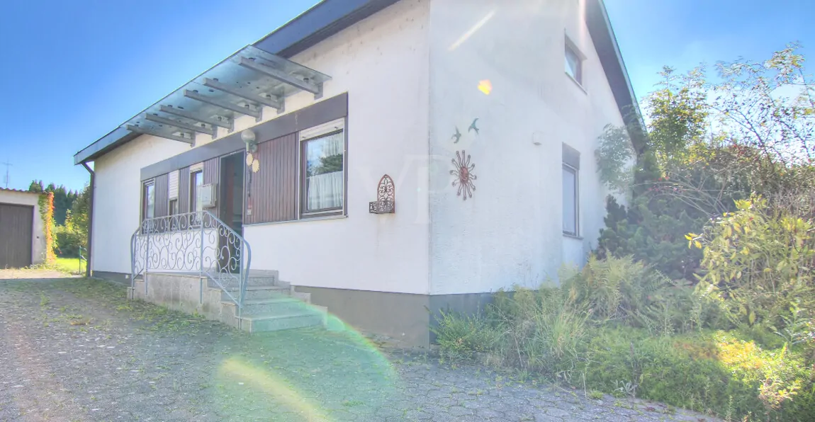 Außenansicht Eingang