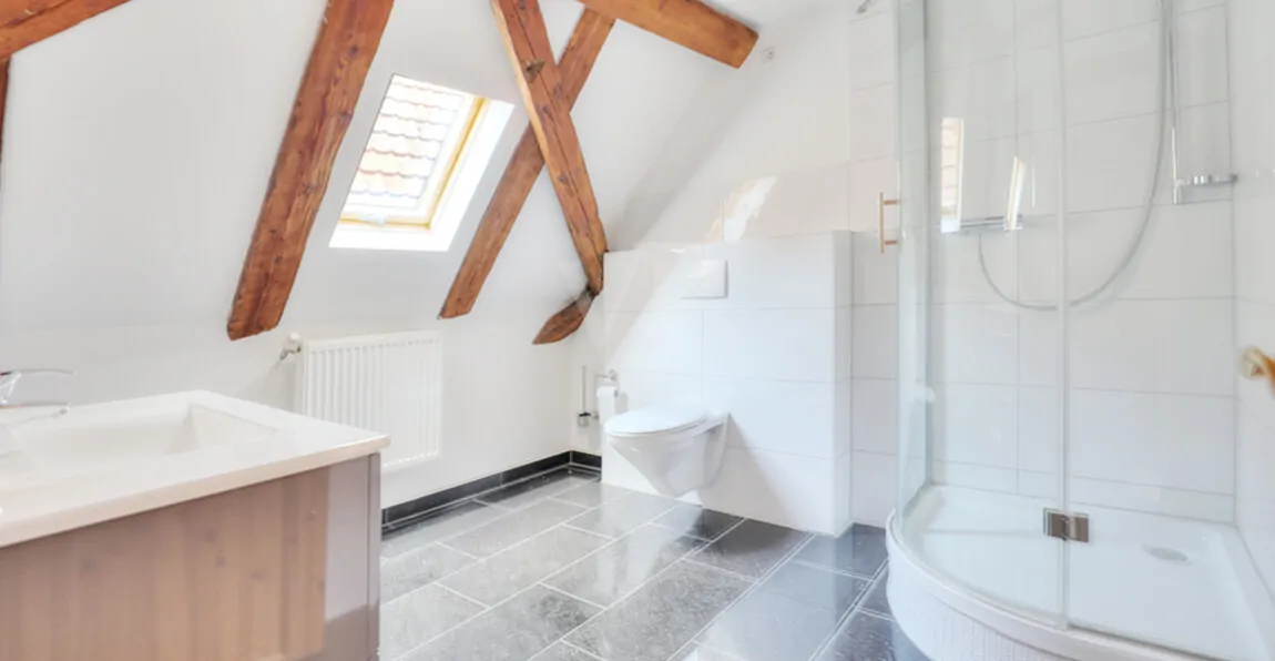 Badezimmer DG Haupthaus