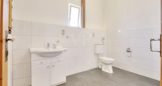 von_poll_real_estate_property_25188095_image_11