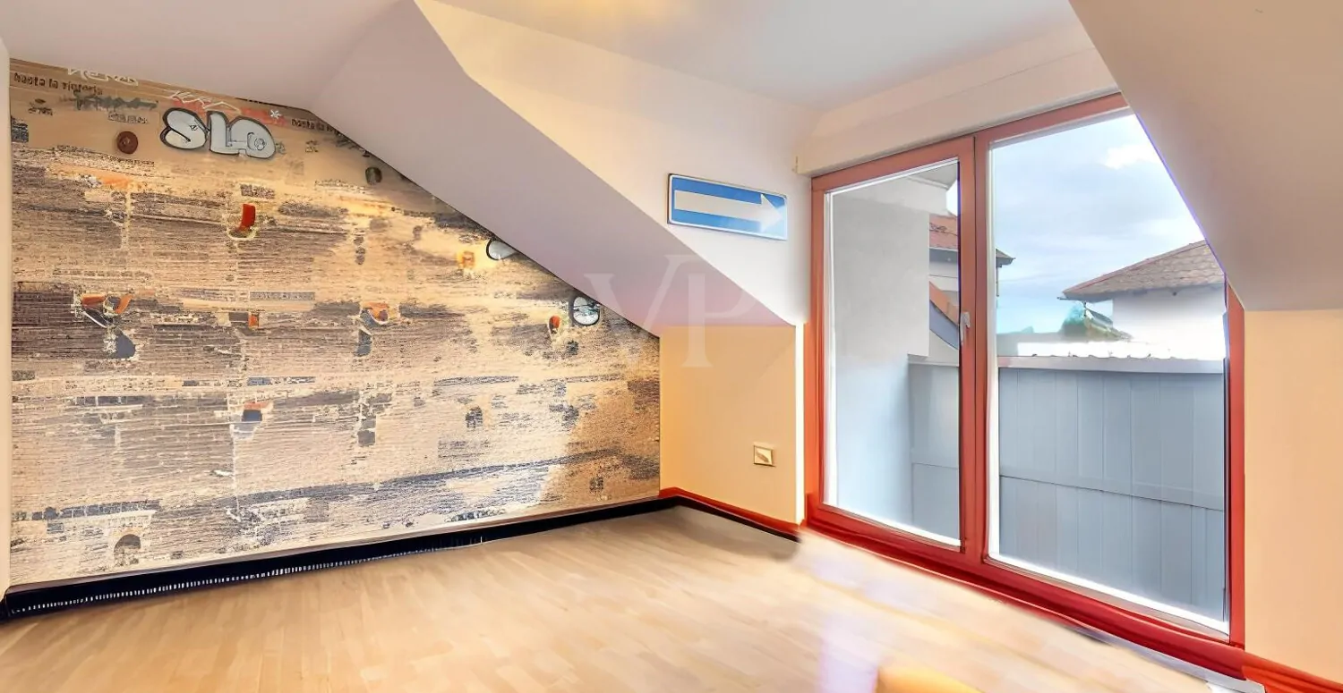 Schlafzimmer - ohne Möbel