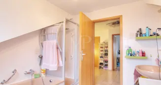 von_poll_real_estate_property_25188094_image_16