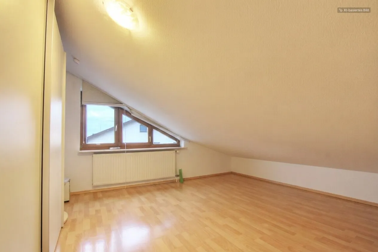 Arbeitszimmer / Gästezimmer ohne Möbel