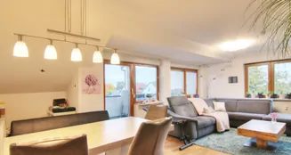 von_poll_real_estate_property_25188094_image_1