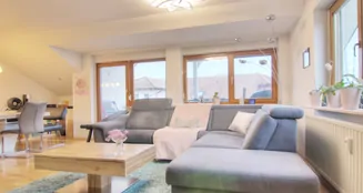 von_poll_real_estate_property_25188094_image_9