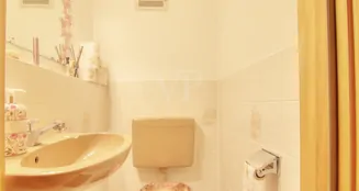 von_poll_real_estate_property_25188094_image_15