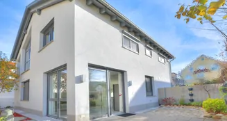 von_poll_real_estate_property_25188707_image_2