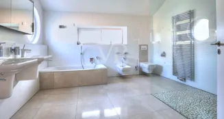 von_poll_real_estate_property_25188707_image_20