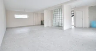 von_poll_real_estate_property_25188180_image_4