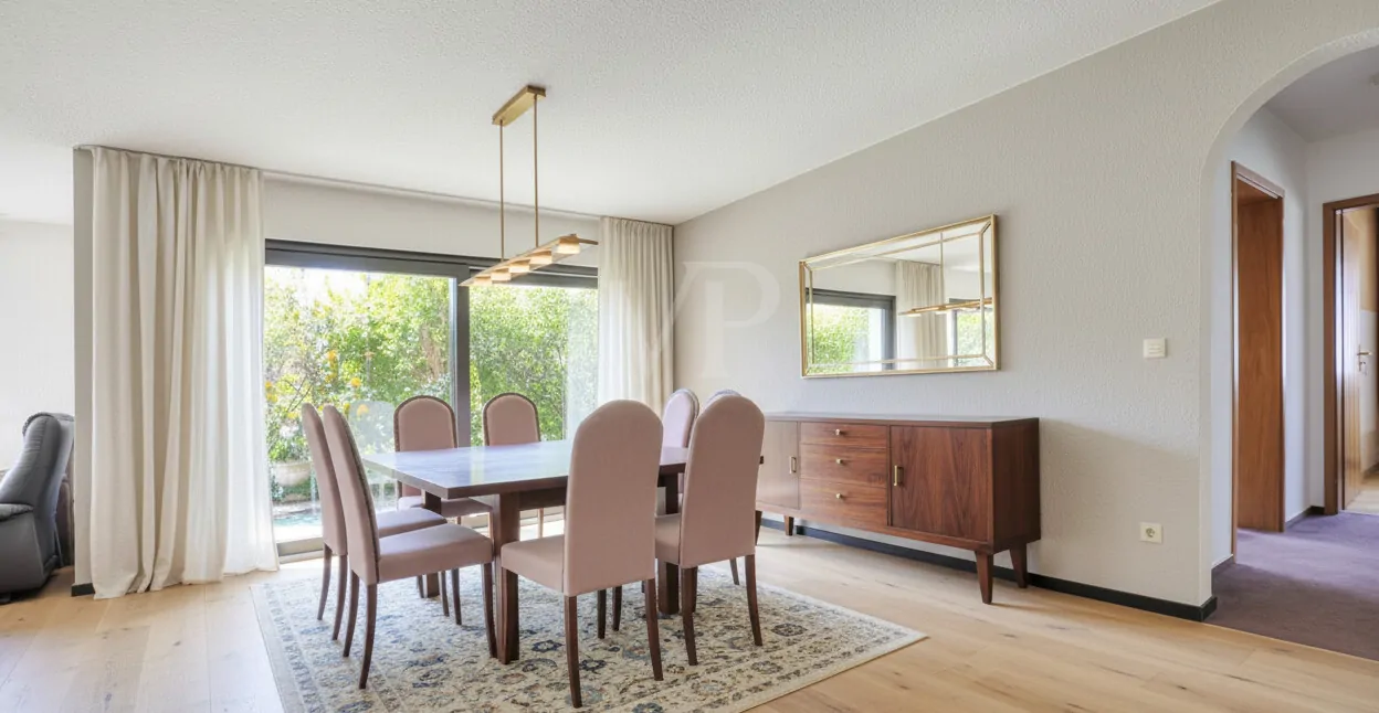 Wohnzimmer mögliche Möblierung