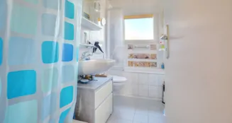 von_poll_real_estate_property_25188111_image_12