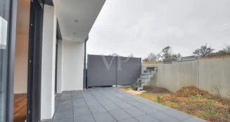 von_poll_real_estate_property_25188115_image_10