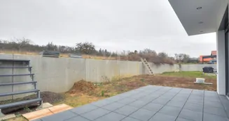 von_poll_real_estate_property_25188115_image_11