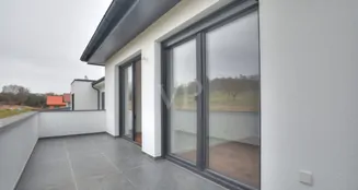 von_poll_real_estate_property_25188115_image_22