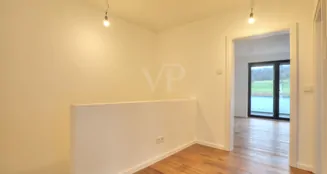 von_poll_real_estate_property_25188115_image_14