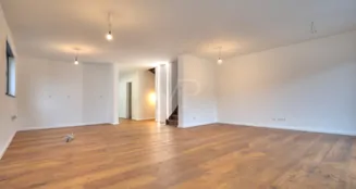 von_poll_real_estate_property_25188115_image_8