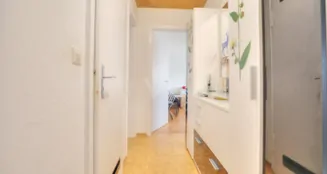 von_poll_real_estate_property_26188007_image_4