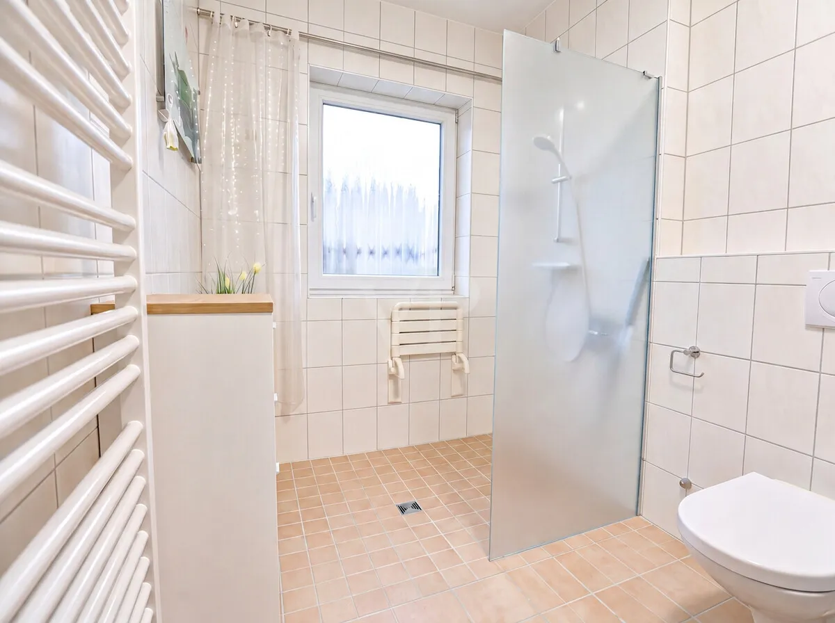 Badezimmer Einliegerwohnung UG