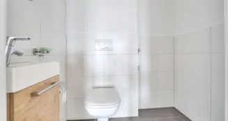 von_poll_real_estate_property_26188017_image_4