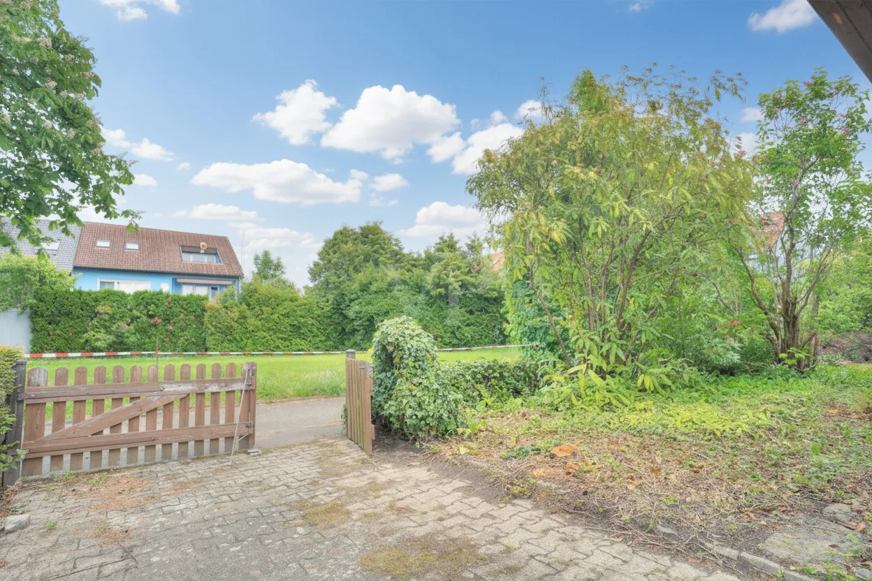 Garten vor dem Haus