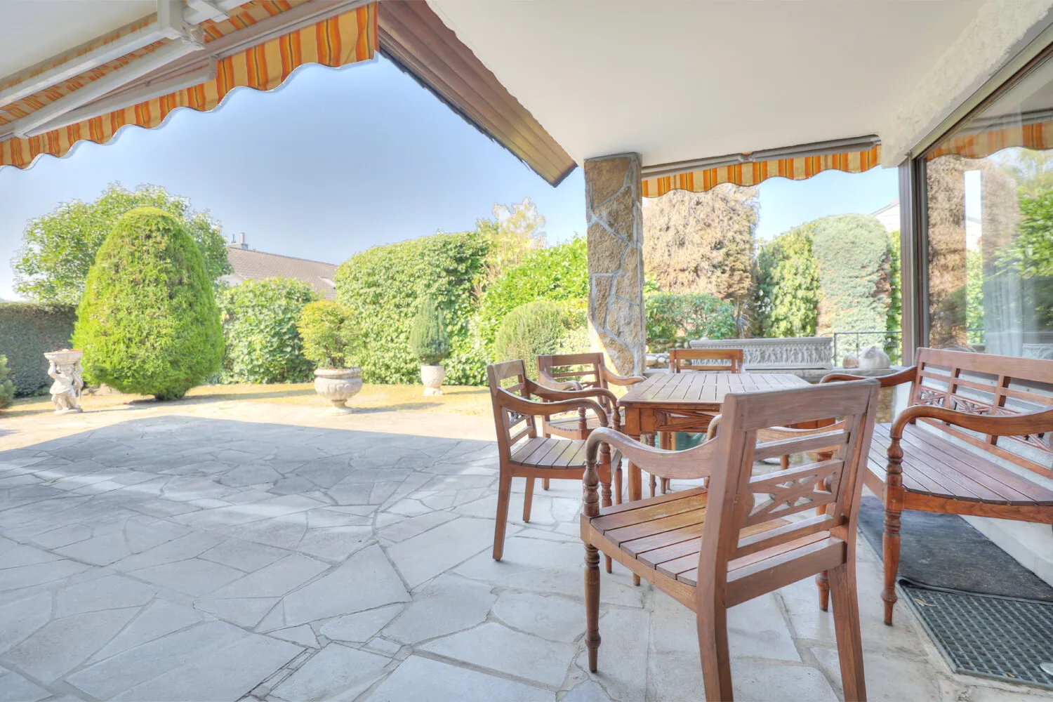 Süd-West-Terrasse