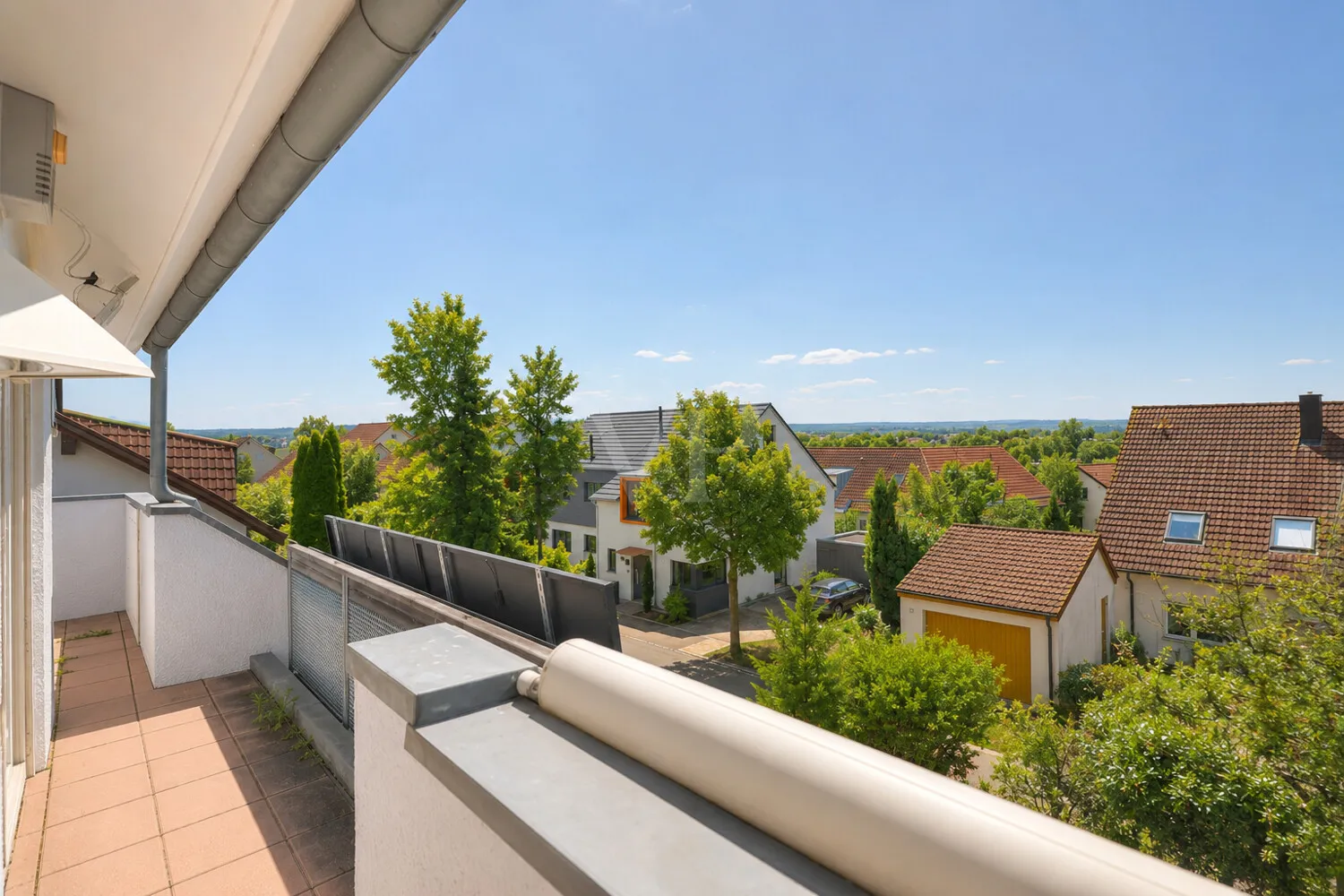 Balkon Kinderzimmer mitte