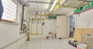 von_poll_real_estate_property_25188045_image_21