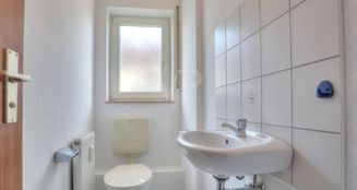 von_poll_real_estate_property_25188012_image_11
