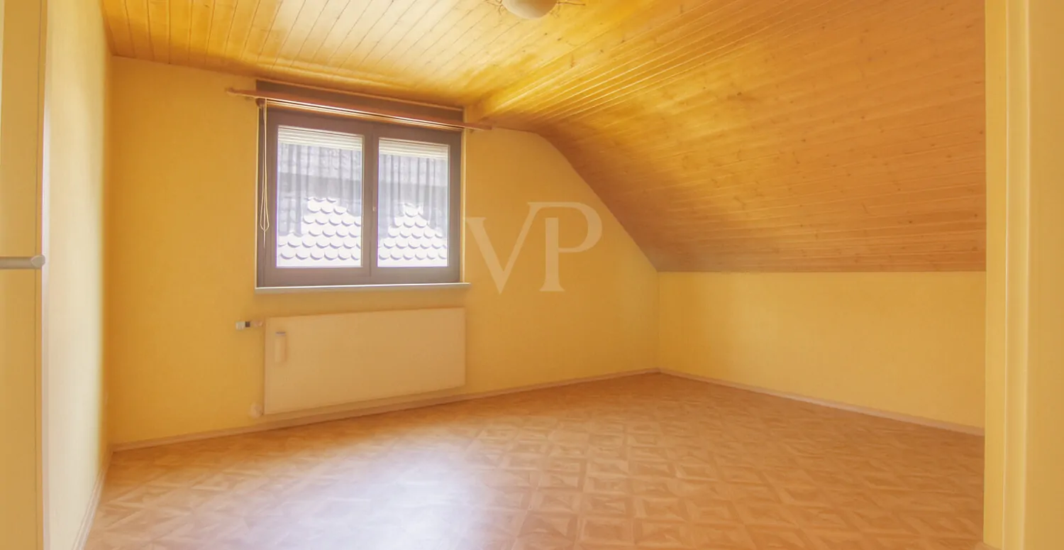 Elternschlafzimmer / Kinderzimmer