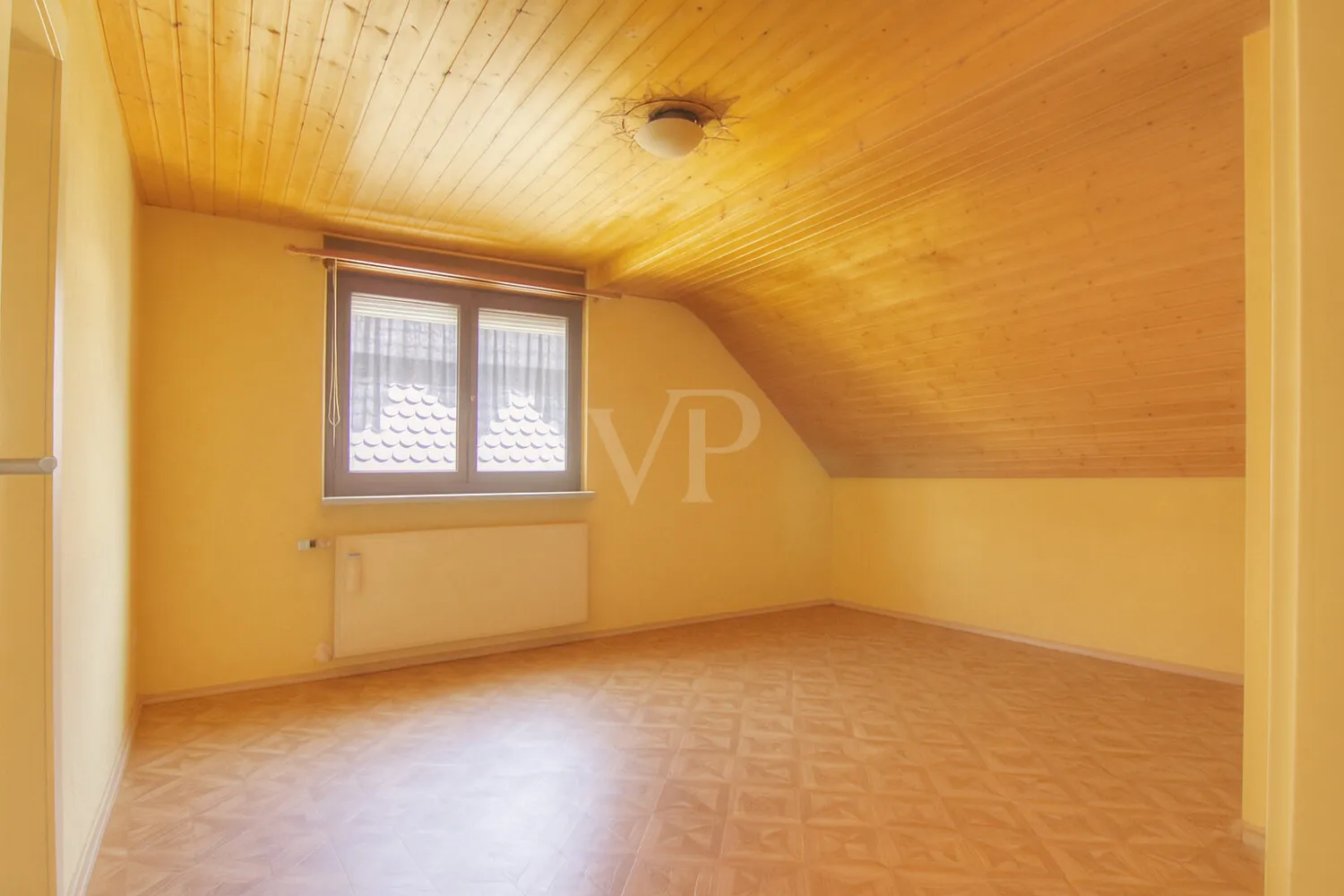 Elternschlafzimmer / Kinderzimmer