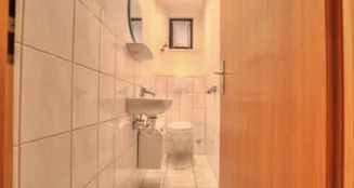 von_poll_real_estate_property_25188136_image_7