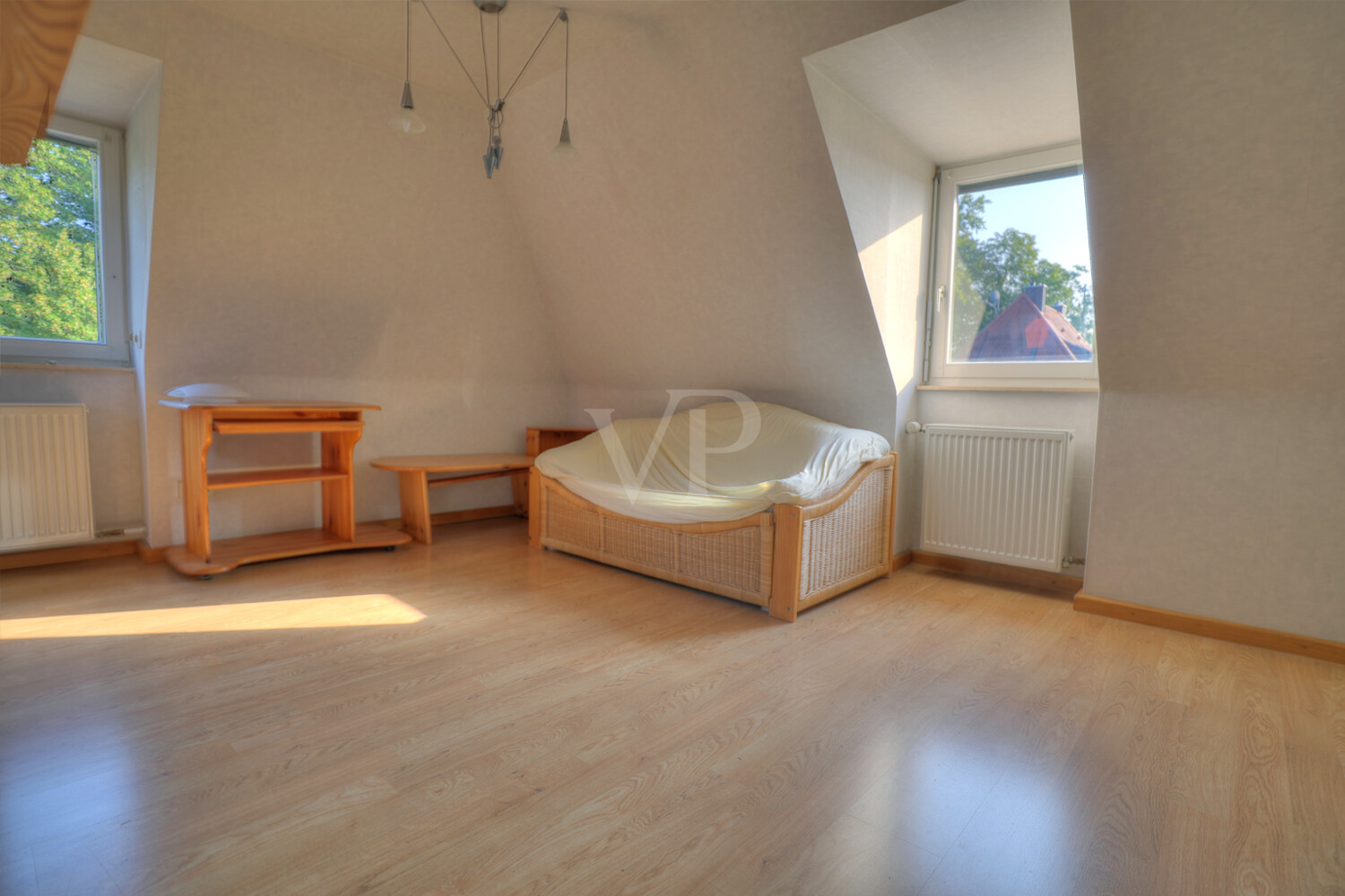 Schlafzimmer DG