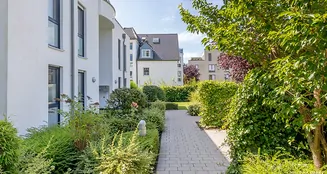 von_poll_real_estate_property_25091003_image_3