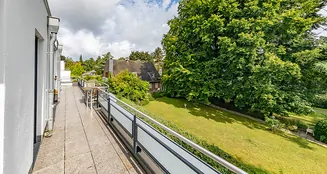 von_poll_real_estate_property_25091003_image_14