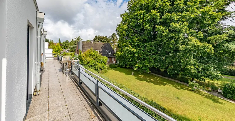 umlaufende Dachterrasse