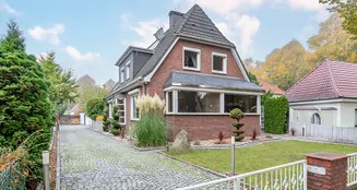 von_poll_real_estate_property_25169030_image_22