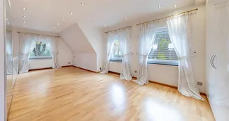 von_poll_real_estate_property_25169030_image_12