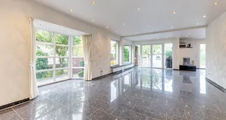 von_poll_real_estate_property_25169030_image_5