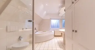 von_poll_real_estate_property_25169030_image_10