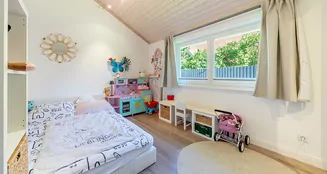 von_poll_real_estate_property_25091008_image_13