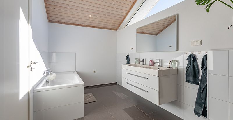 Bad en suite am Schlafzimmer