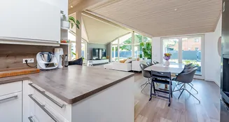 von_poll_real_estate_property_25091008_image_3