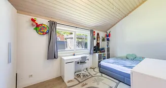 von_poll_real_estate_property_25091008_image_12